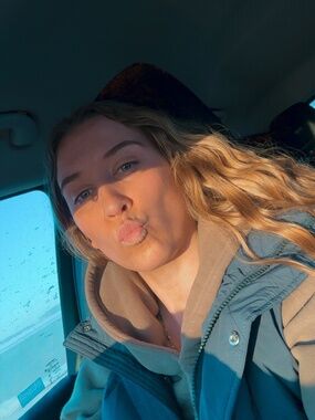 Meet your Posher, Kaleigh